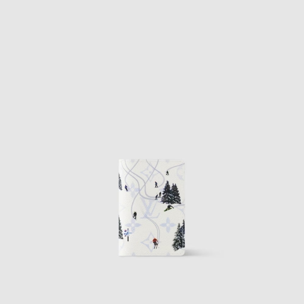 Louis Vuitton White Ski Scene Passport Cover - Picture 6 of 6
